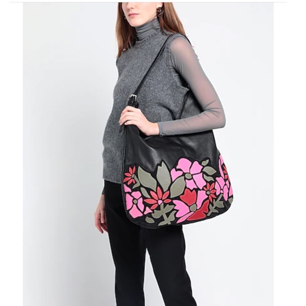 NEW Tosca Blu Hobo Blue Floral Leather Bag Purse